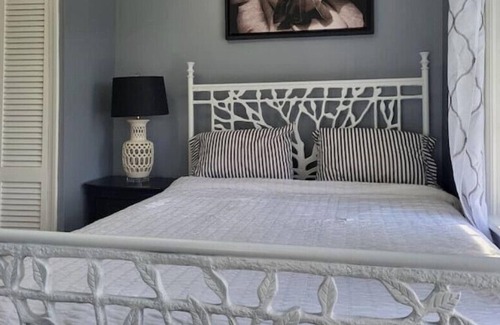 Mount Pleasant Apartamento | Amazing 2nd Floor 3-Bedroom with Modern Amenities