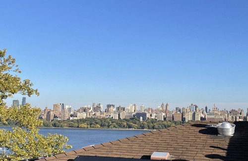 North Bergen Casa | AMAZING 3,500SQFT TOWNHOUSE - 15MINS TO TIMES SQUARE