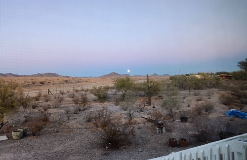 Surprise Casa | Amazing 3-bedroom mobile home with AC in Surprise