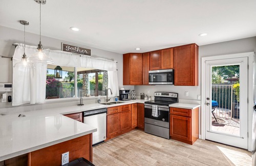 Glendale Casa | Amazing 3 BR w/Pool, minutes from PHX and Sports