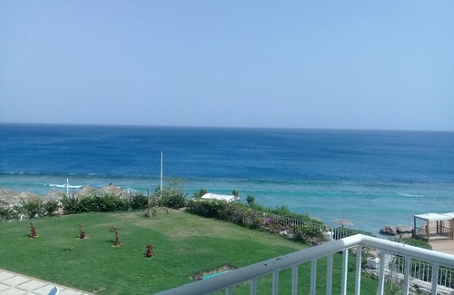 El Hadaba Villa | Increíble villa de 4 dormitorios directamente en el Mar Rojo