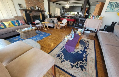Malaga Cove Casa | Amazing 4 Bd home, Extraordinary Views, Hiking & near urban life. 3 Mo 8/31-12/1