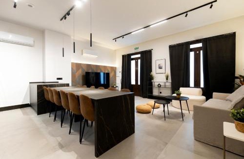 Embajadores Apartamento | Amazing 4BD en SUITE by Madrid4You Apartments