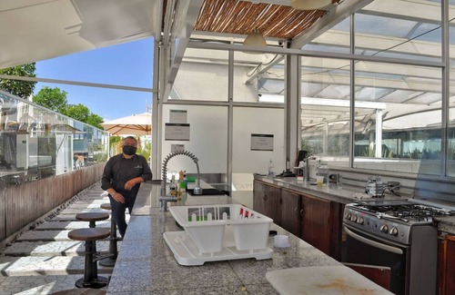 La Condesa Apartamento | Amazing 5 Star Condo, great Location, Rooftop Pool, snackbar. View to City Park