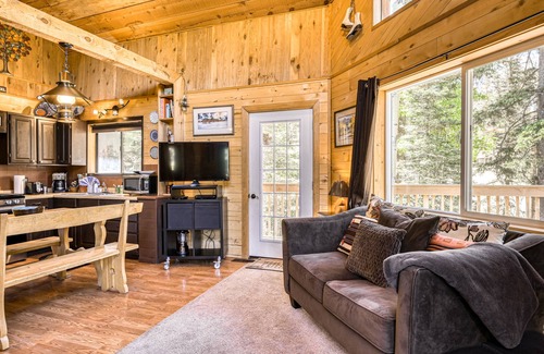 Taos Ski Valley Cabina | Amazing A-frame with mountain-view deck - walk to lifts, fireplace, dog-friendly