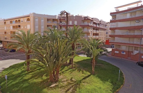 El Moncayo Apartamento | Increíble apartamento en Guardamar del Segura con 2 dormitorios y WiFi