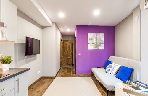 Navacerrada Apartamento | Espectacular apartamento con A/C (frio y calor) e internet localizado en el centro de Navacerrada!