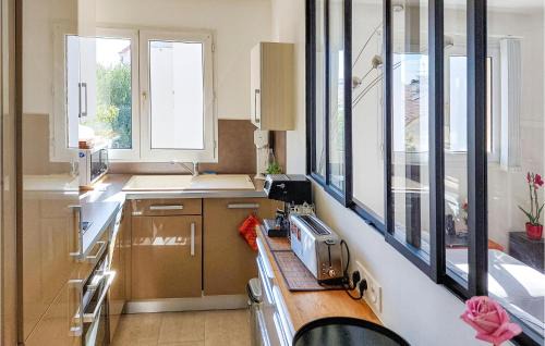 Triel-sur-Seine Apartamento | Amazing Apartment In Triel-Sur-Seine