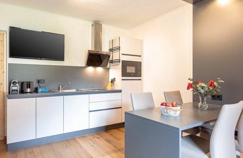 Eisenerz Apartamento | Impresionante apartamento en Estiria con balcón.