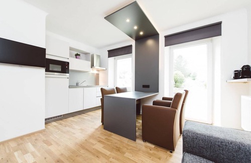 Eisenerz Apartamento | Impresionante apartamento en Estiria con balcón.