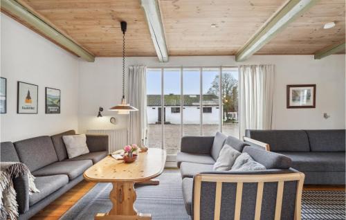 Faaborg Apartamento | Amazing Apartment In Faaborg With Wifi