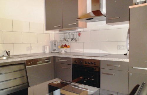 Duedinghausen Apartamento | Increíble apartamento en Medebach con.