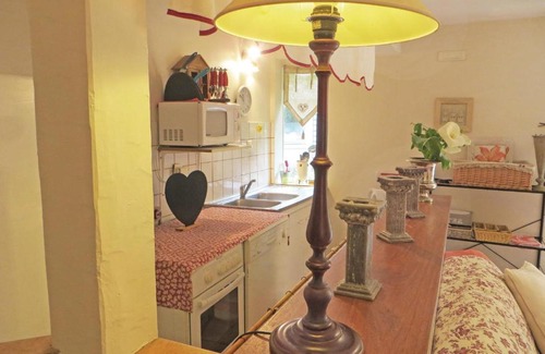 Saint-Branchs Apartamento | Amazing apartment in Saint Branchs with 2 Bedrooms, WiFi and Outdoor swimming pool