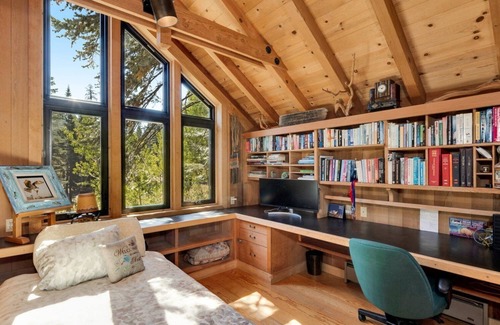 Bear Valley Casa | Amazing Architecture - Views all around VH#113 by Bear Valley Vacation Rentals