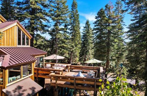 Bear Valley Casa | Amazing Architecture - Views all around VH#113