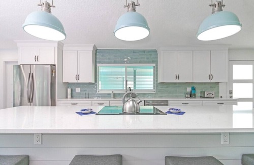 Seacoast Shores Casa | Amazing Beachside Casa Azul- 2 mins from beach