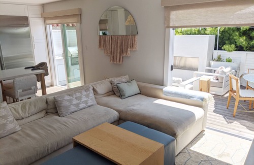 The Strand Casa | Amazing Beach House In Manhattan Beach, Near Town! Steps to Beach!