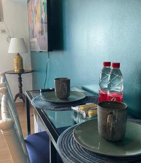 Barangay 670 Apartamento | Amazing Beach View Studio Unit - Walking Distance to US Embassy & St Lukes Ermita