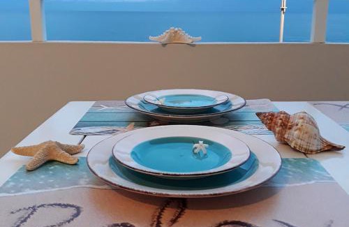 Hersonissos Centre Apartamento | Amazing Beachfront Apartment in Hersonissos