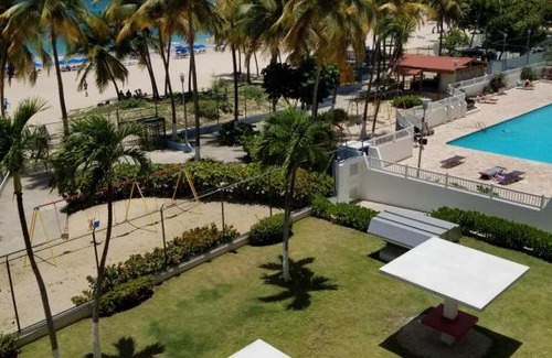 Isla Verde Apartamento | Amazing Beachfront Apartment in Isla Verde