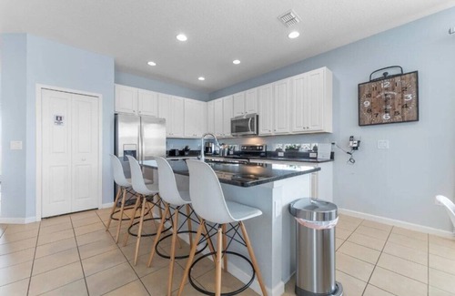 Kissimmee Complejo | AMAZING BELLA VIDA RESORT 270BD-5 BEDROOMS - 4.5 BATHROOMS - 10 PEOPLE - LAKE VIEW