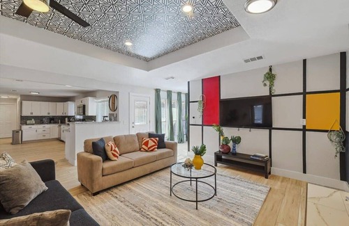 Plano Casa | Amazing Big, Home - Cinema Room, Pool and Jacuzzi