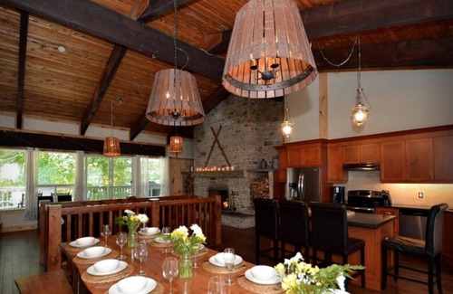 The Blue Mountains Casa | Chalet de lujo Blue Mountain de 9 camas con jacuzzi para 18 personas