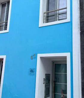 Ribeira Grande Casa | Amazing Blue House