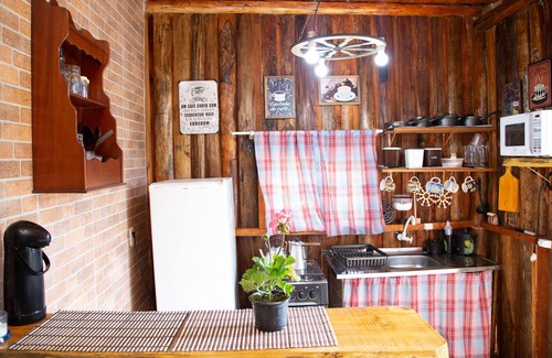 Aguas Mornas Chalet De Esquí | Amazing cabin with jacuzzi, Águas Mornas - SC