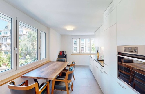 District 6 Apartamento | Amazing, central, sunny 1BR flat (Sun 12)