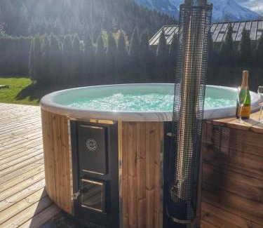 Chamonix-Mont-Blanc Chalet De Esquí | Amazing Chalet with Hot Tub Sauna and Panoramic View