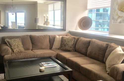 South Beach Condominio | Increíbles vistas de la ciudad y la bahía! 2 camas, 2 baños, la mejor ubicación, estacionamiento, piscina, gimnasio, spa!