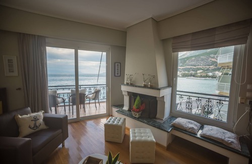 Loutraki Apartamento | Increíble condominio en la playa