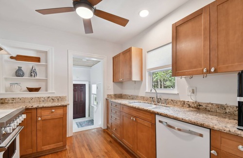 Crescent Heights Casa | Amazing Crescent Lake Home -- Lakefront and Just Blocks from Downtown St Pete