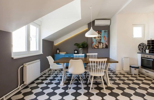 Stari Grad Apartamento | Increíble diseño, enorme, excelente ubicación, con estacionamiento