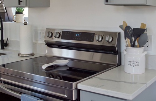Bolivar Cabaña | Amazing dog-friendly cottage. Walk 2 Harpers Ferry