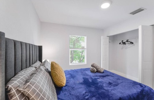 Gladeview Casa | Amazing Duplex 3 BR/2 Bathrooms close to Wynwood