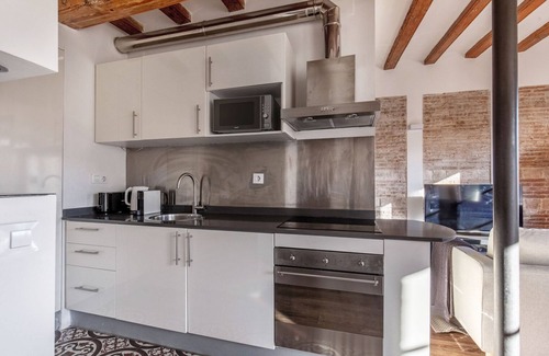 La Ribera Apartamento | Amazing El Born 1BR w/ Balcony & Private Terrace, by Blueground