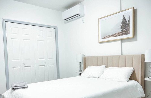 Queens Apartamento | Amazing Executive Townhouse near JFK (6 bedroom -2 bathroom)