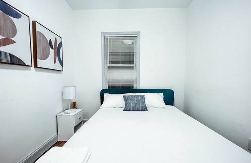 Queens Apartamento | Amazing Executive Townhouse near JFK (6 bedroom -2 bathroom)