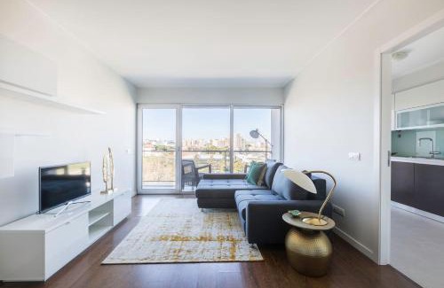 Parque das Nacoes Apartamento | Amazing Flat - Pool and Parking