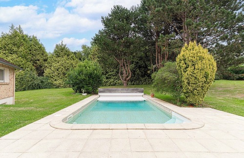 Englesqueville-en-Auge Apartamento | Amazing Villa with Swimming Pool