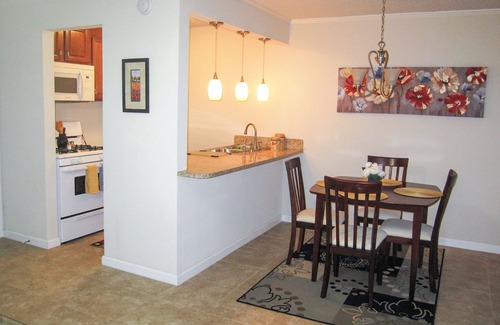 Houston Apartamento | Increíble apartamento amueblado GALLERIA w / internet, cable / HBO! (Galería)