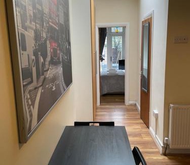 Highams Park Apartamento | Amazing Garden Studio 1 - Chingford/NE London