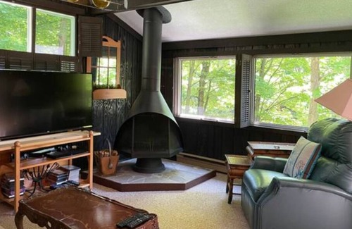 Oro-Medonte Cabaña | Amazing Getaway Cottage in Horseshoe Valley