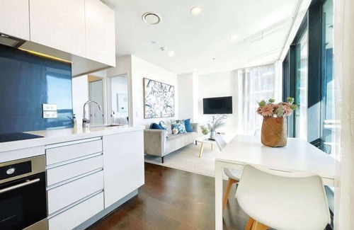 Auckland Central Business District Apartamento | Amazing Harbour & Sea View 2Bd & 2Bth with Aircon Near Skytower & Britomart