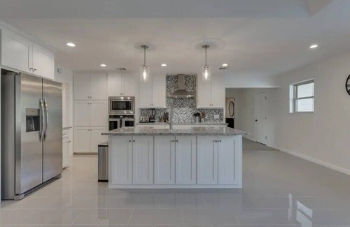 Grand Prairie Casa | Amazing Haven Home with PRIVATE POOL