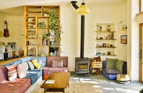 Tsiv'on Casa | Amazing Hemp house in the middle of an oak forest