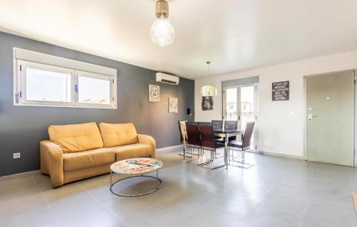 San Pedro del Pinatar Casa | Amazing Home In San Pedro Del Pinatar