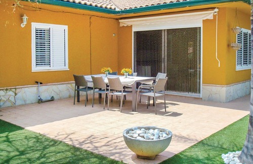 Riba-roja de Turia Casa | Amazing home in Riba-Roja de Túria